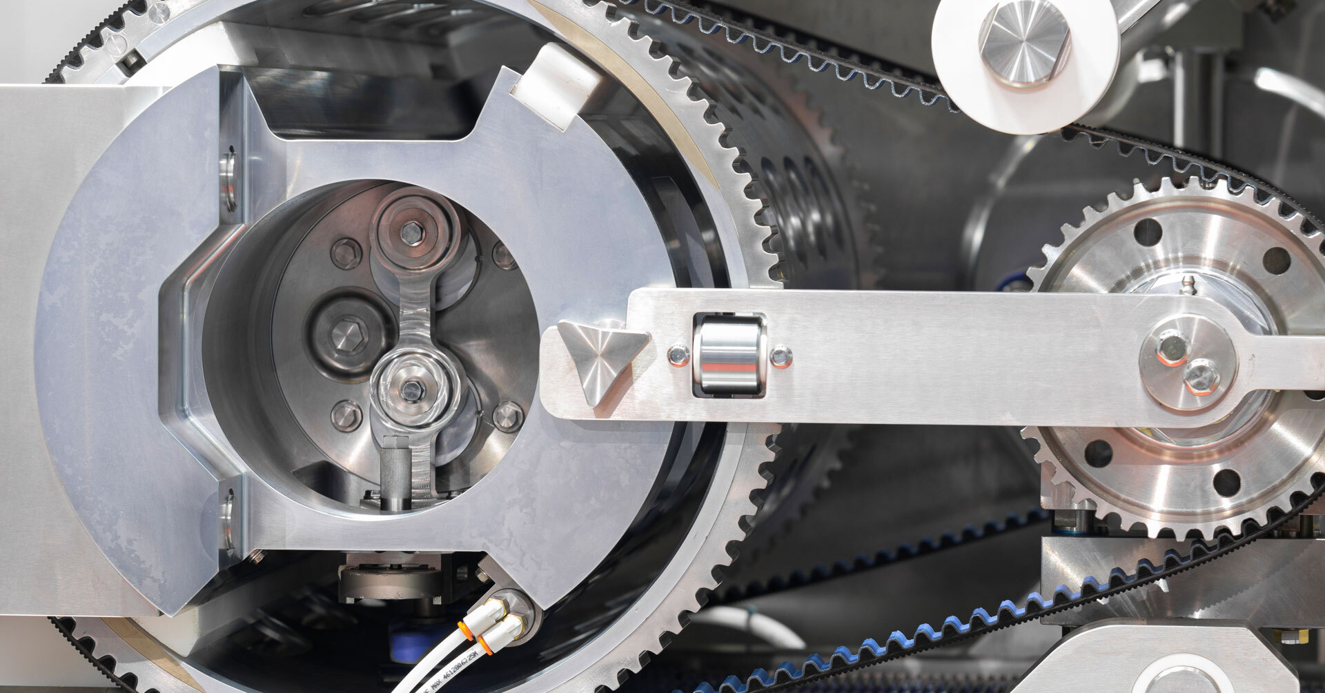 Why Banded Belts Just Make Sense