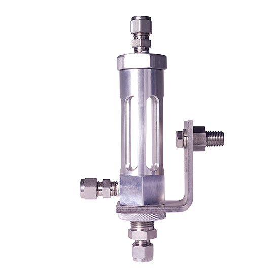 Industrial lubrication filter with a transparent housing and metal fittings, designed for efficient oil filtration in machinery applications. Ideal for enhancing equipment performance and longevity.
