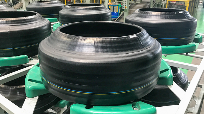 Tires03 692x389